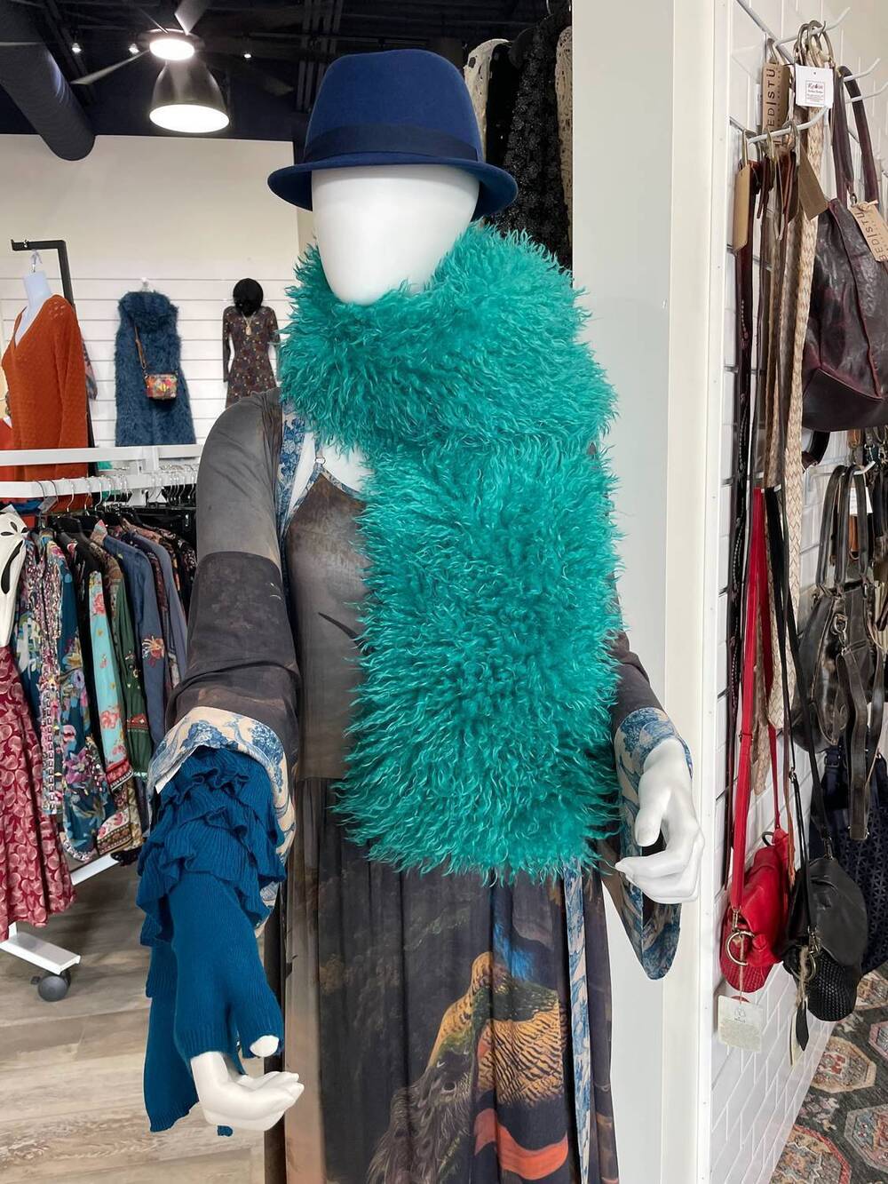 NEW WONDERFUL & YOUNG women's mongolian fur scarf in turquoise